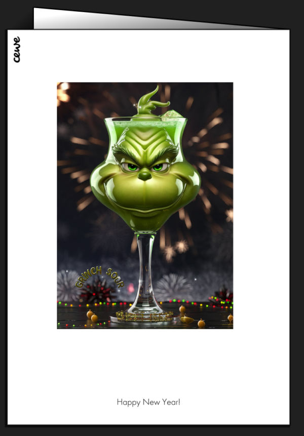 Rückseite der Klappkarte mit einem grünen Grinch-Cocktailglas, Feuerwerkslichtern im Hintergrund und dem Text ‚Happy New Year!‘ am unteren Rand.