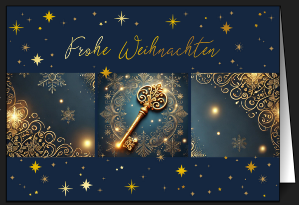 Vorderseite der Weihnachtskarte „Schlüssel zur goldenen Zukunft“ mit einem tiefblauen Hintergrund, einem zentralen Arrangement aus goldenen Ornamenten, einem Schlüssel und funkelnden Lichtern. Darüber der Schriftzug „Frohe Weihnachten“ in goldener Typografie.