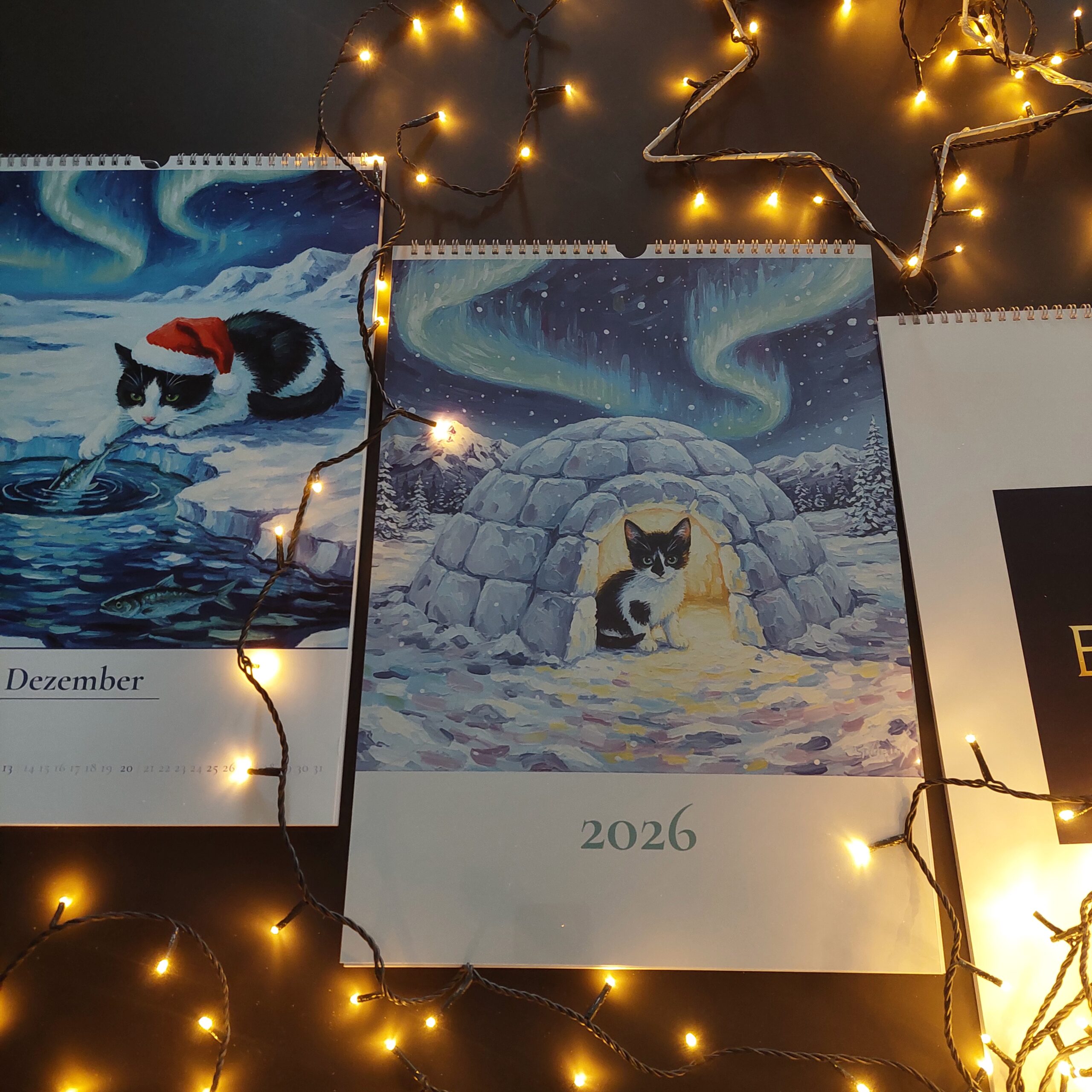 Katzenkalender 2026 im Weihnachtslicht